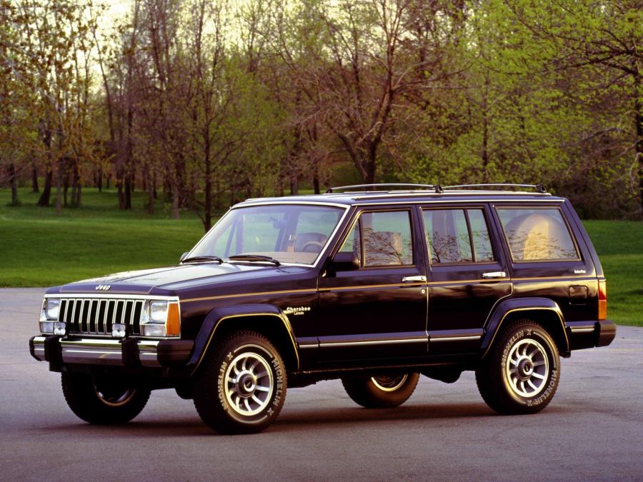  Jeep Cherokee Laredo 1985 года  (фото 2 из 2)